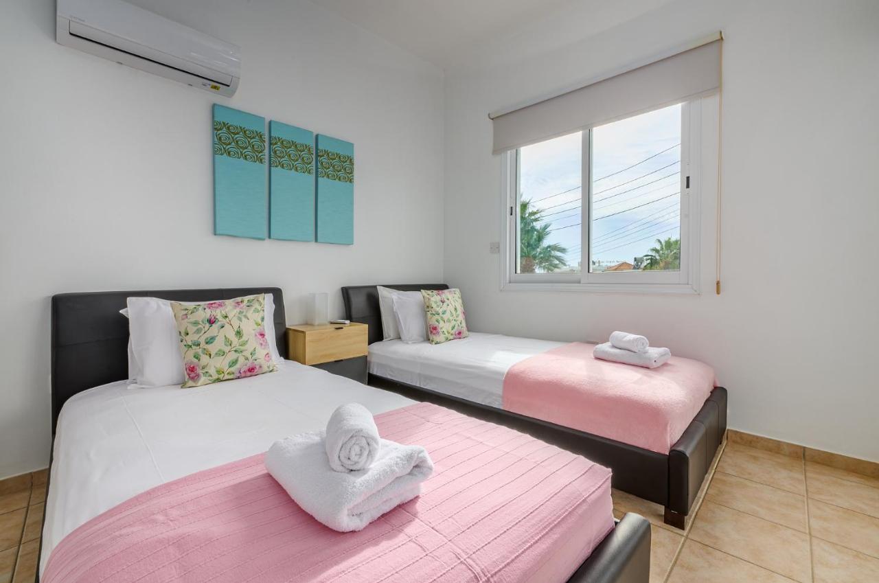 Villa Haven By Ezoria Villas Coral Bay Eksteriør billede